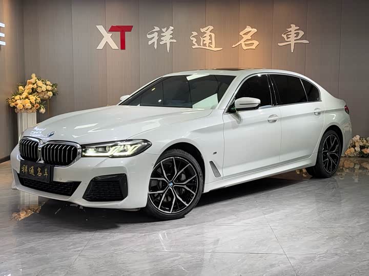 Фото 1 - BMW 5 Series