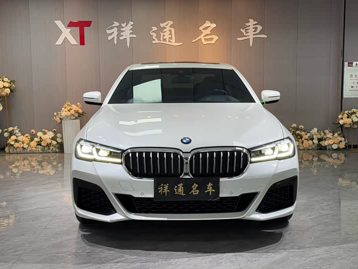 Фото 2 - BMW 5 Series