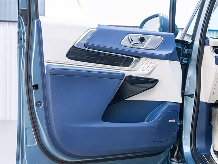 Фото 19 - Buick GL8 Century