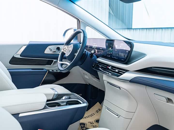 Фото 27 - Buick GL8 Century