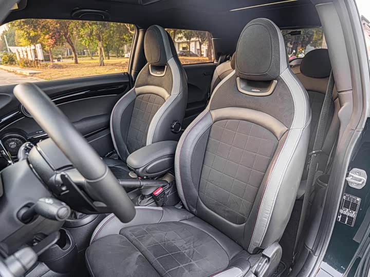 Фото 10 - Mini Mini JCW