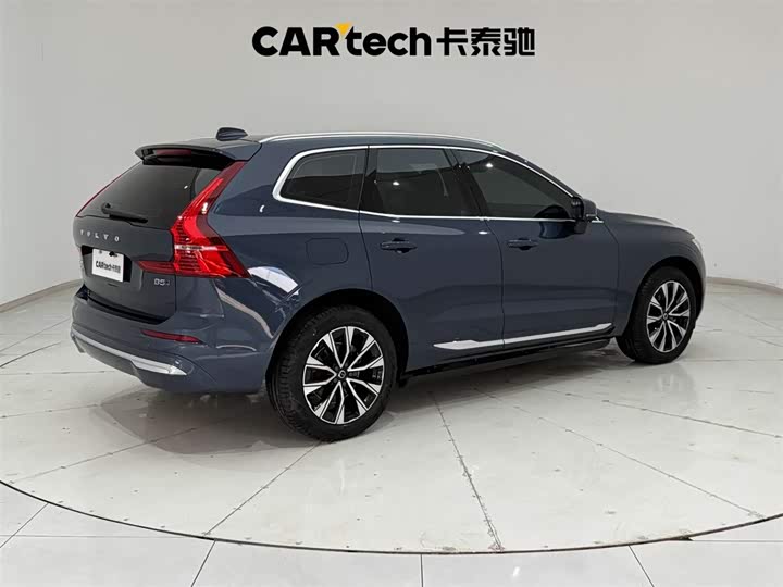 Фото 12 - Volvo XC60
