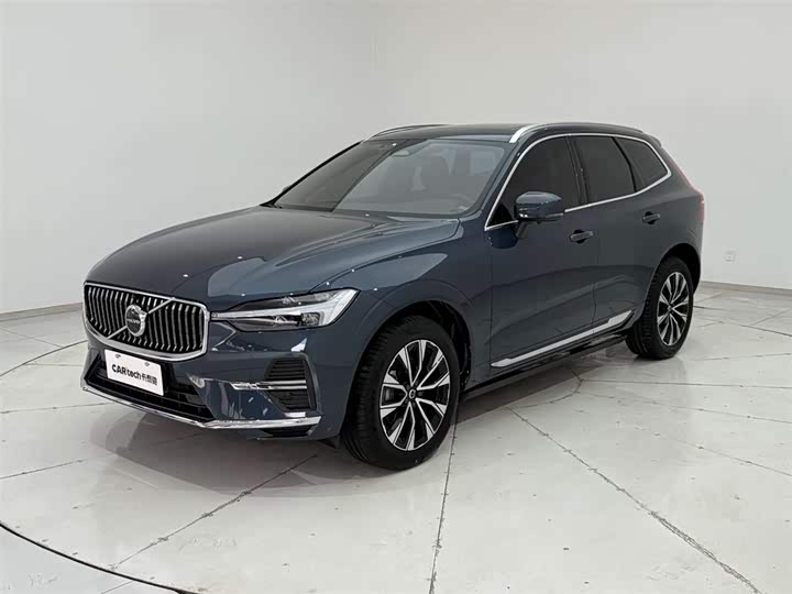 Фото 6 - Volvo XC60