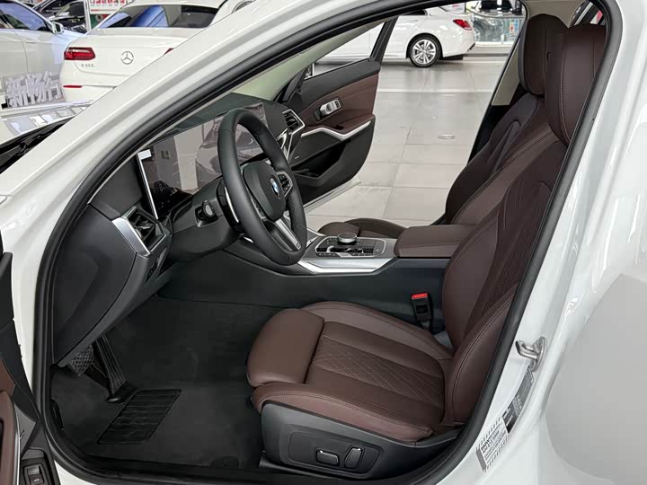 Фото 8 - BMW 3 Series