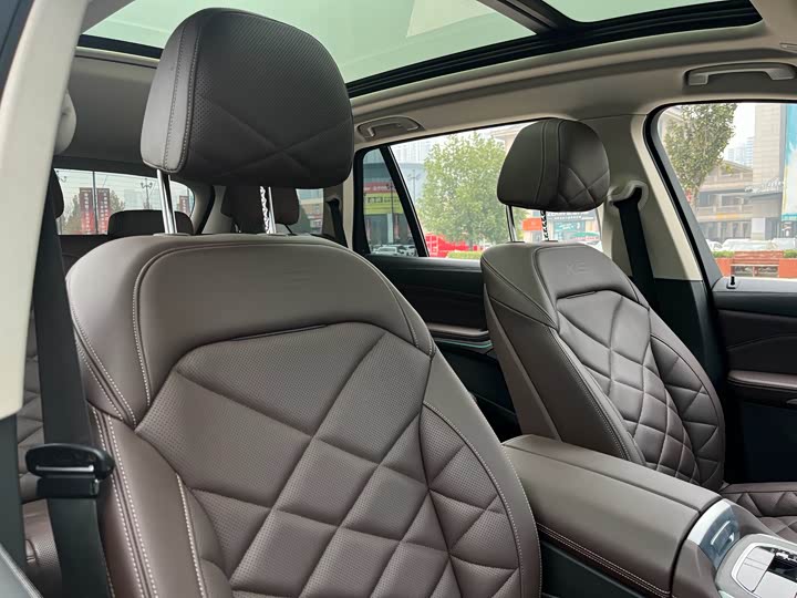 Фото 32 - BMW X5