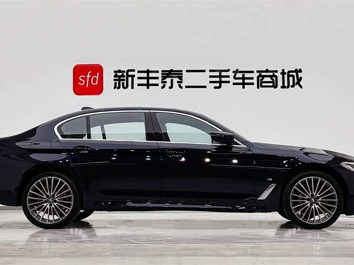 Фото 4 - BMW 5 Series