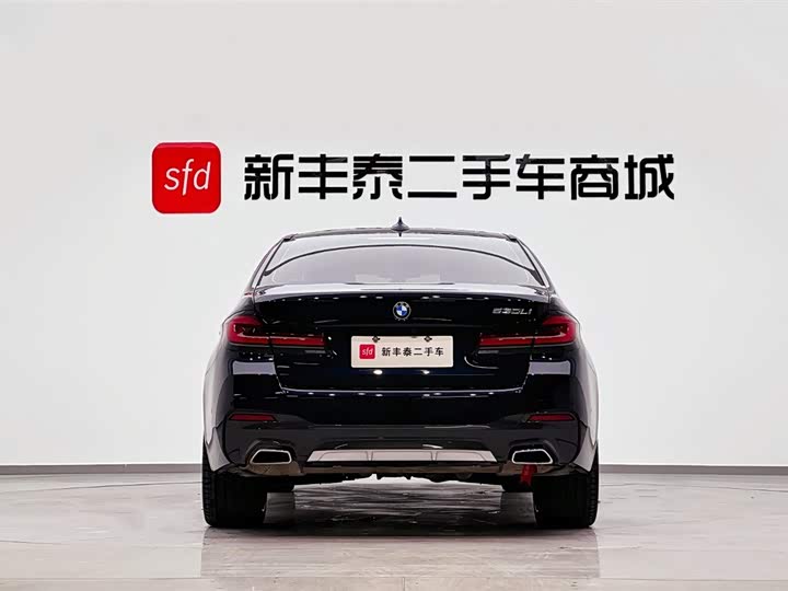 Фото 8 - BMW 5 Series