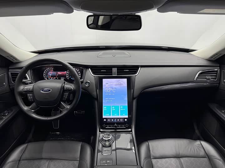 Фото 18 - Ford Taurus