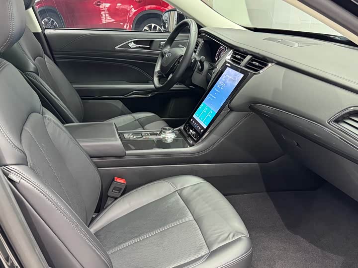 Фото 21 - Ford Taurus