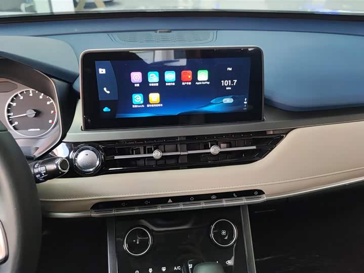 Фото 13 - Chery Tiggo 5x