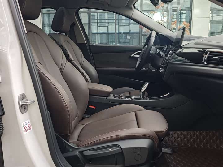 Фото 18 - BMW 1 Series