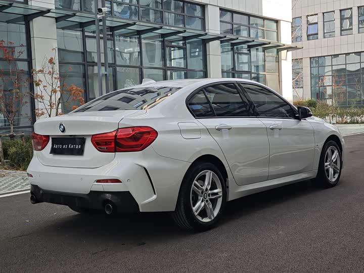 Фото 4 - BMW 1 Series