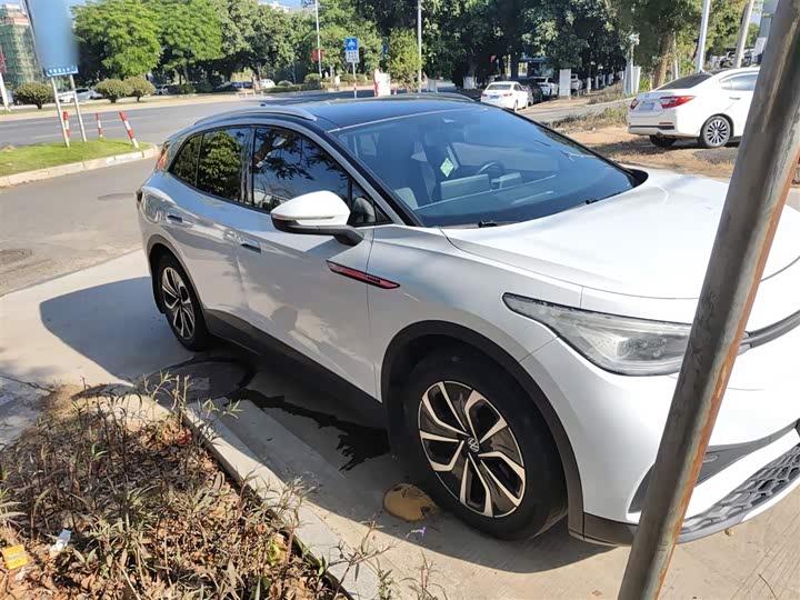 Фото 4 - Volkswagen ID.4 X