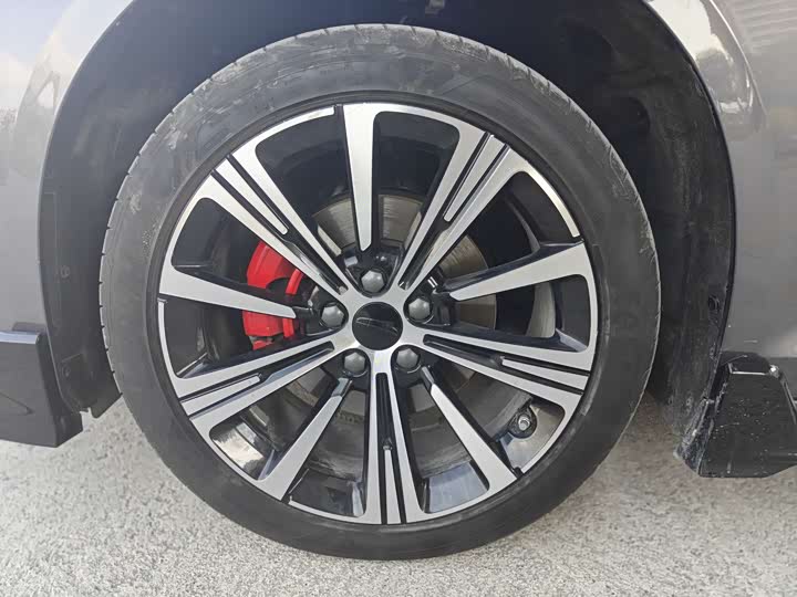 Фото 13 - Geely Preface