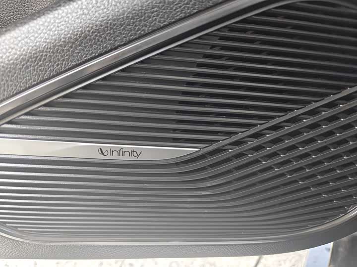 Фото 14 - Geely Preface