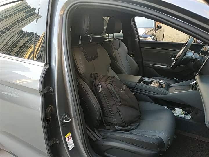 Фото 25 - BYD Qin L