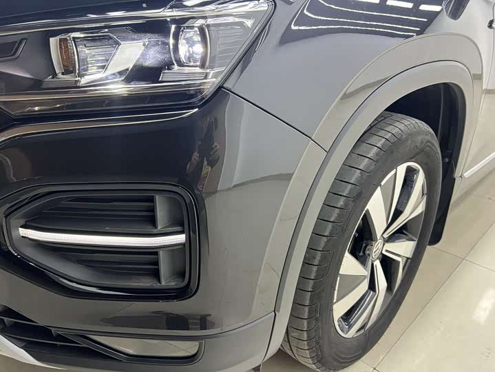 Фото 9 - Volkswagen Tayron