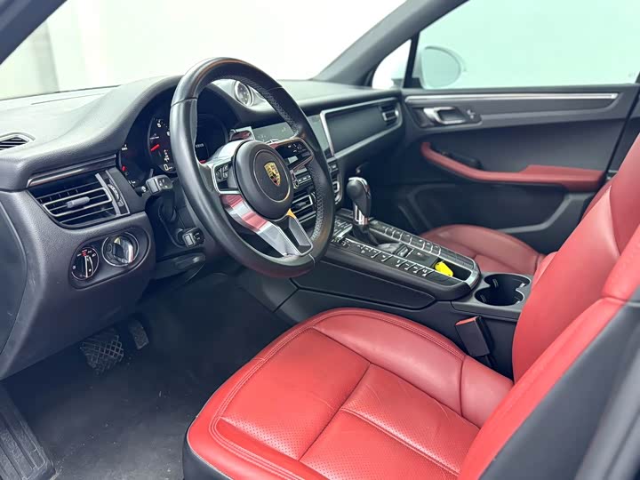 Фото 4 - Porsche Macan