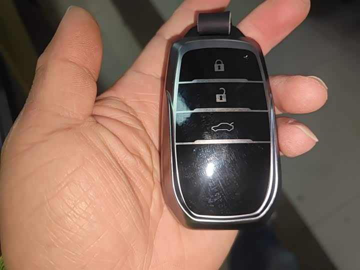 Фото 9 - Toyota Frontlander