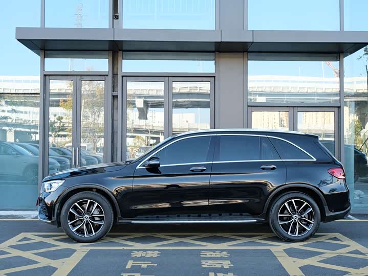 Фото 14 - Mercedes-Benz GLC-Class