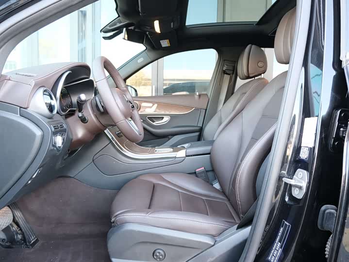 Фото 4 - Mercedes-Benz GLC-Class