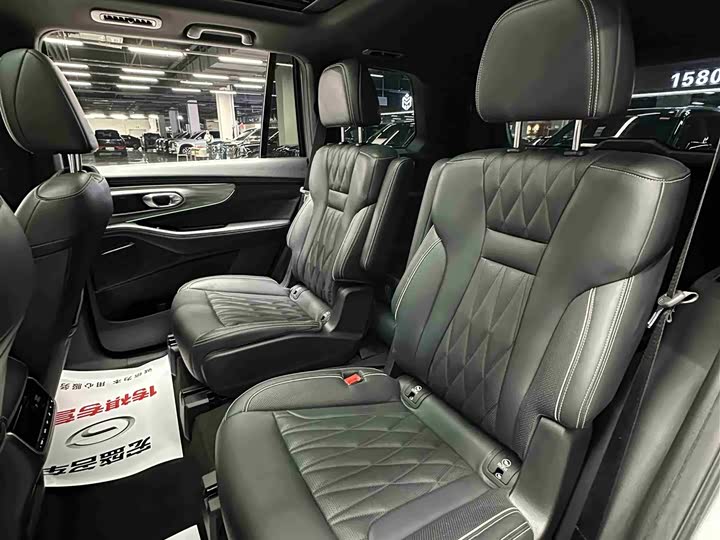 Фото 27 - GAC Trumpchi GS8