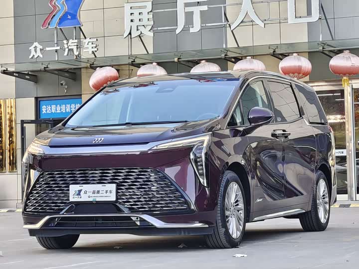 Фото 1 - Buick GL8 Century