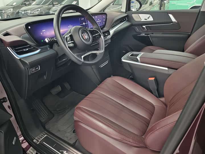 Фото 10 - Buick GL8 Century