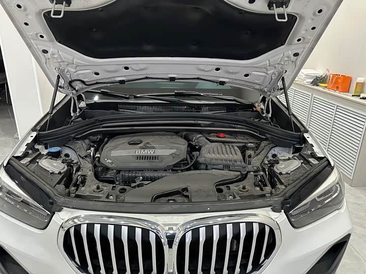 Фото 16 - BMW X1