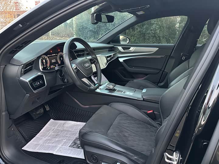 Фото 7 - Audi A6L