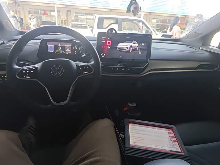 Фото 10 - Volkswagen ID.4 Crozz
