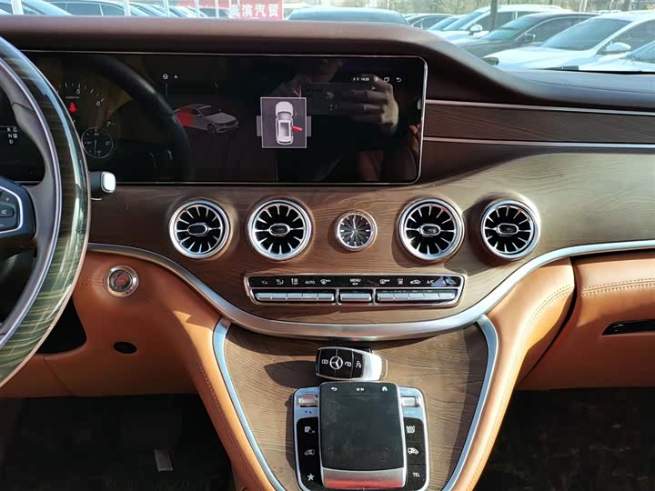 Фото 13 - Mercedes-Benz Vito