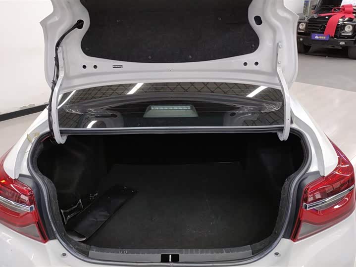 Фото 4 - Toyota Vios