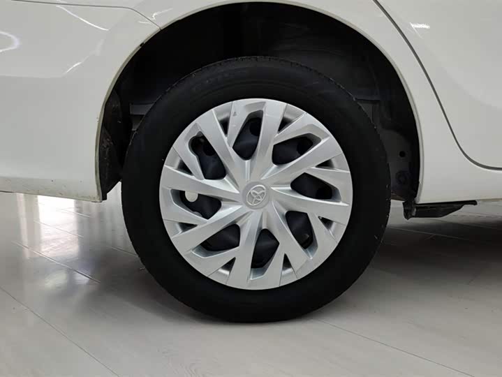 Фото 6 - Toyota Vios