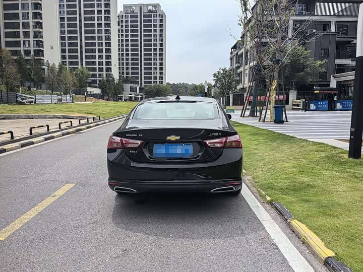 Фото 8 - Chevrolet Malibu XL