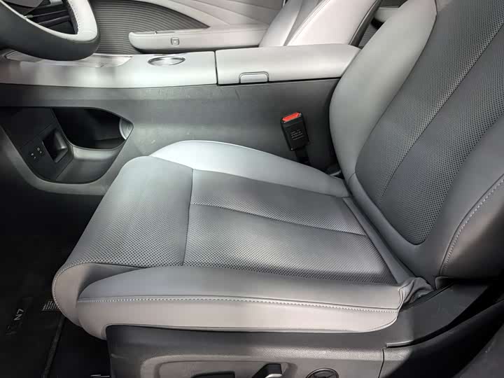 Фото 16 - Nissan N7