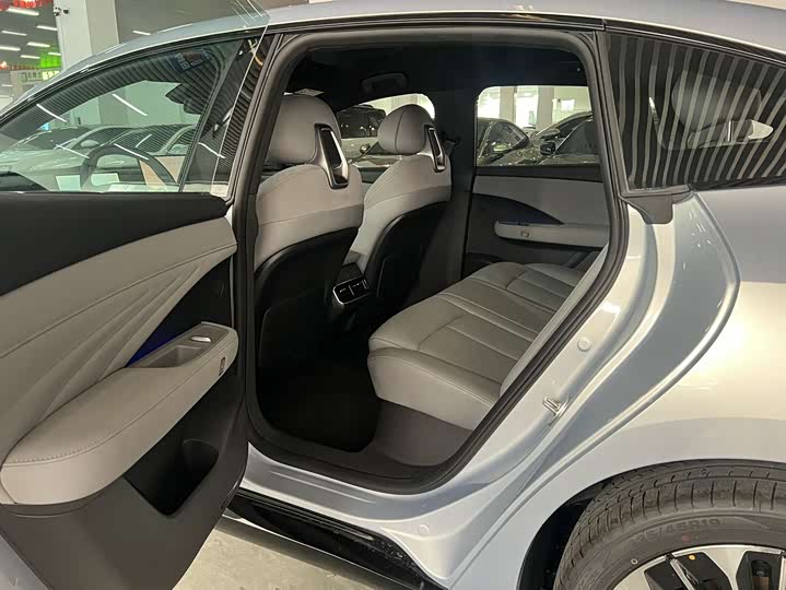 Фото 6 - Nissan N7