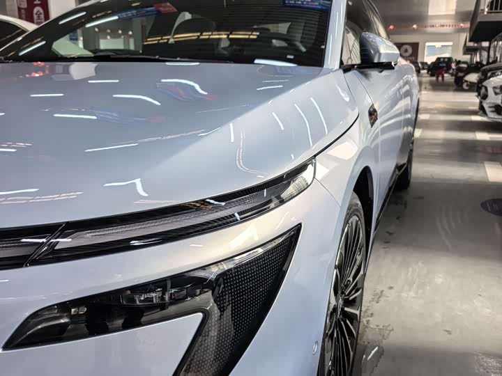 Фото 7 - Nissan N7