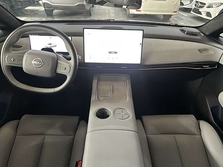 Фото 8 - Nissan N7