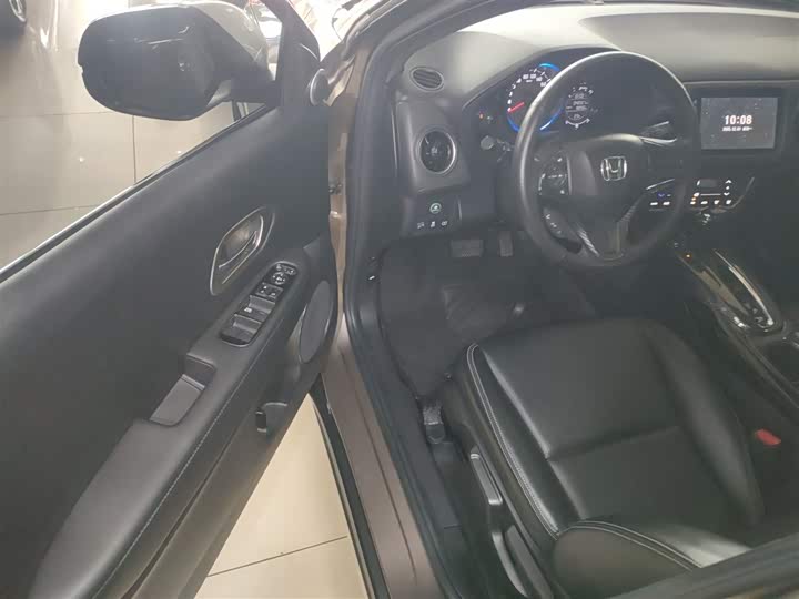 Фото 16 - Honda XR-V