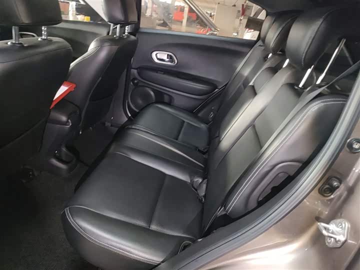 Фото 17 - Honda XR-V