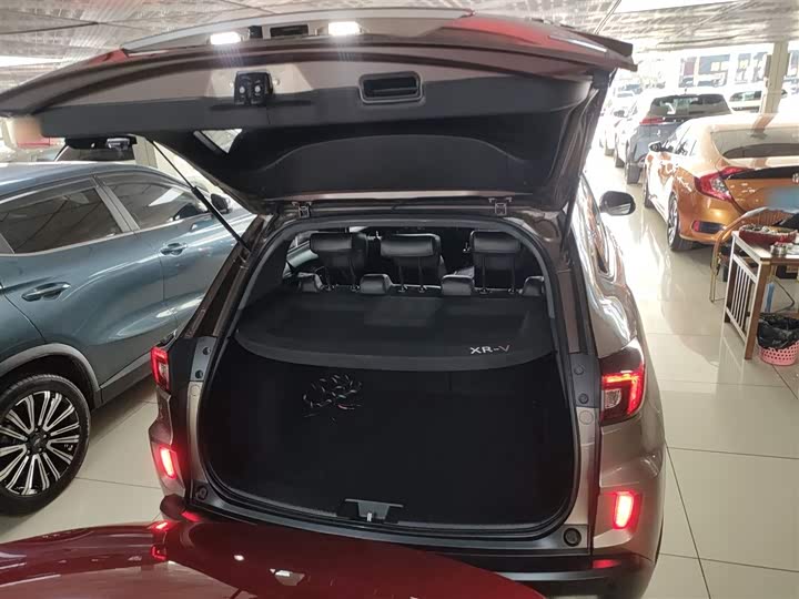 Фото 19 - Honda XR-V