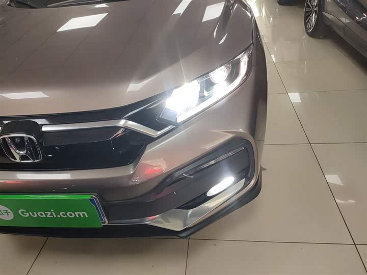 Фото 24 - Honda XR-V