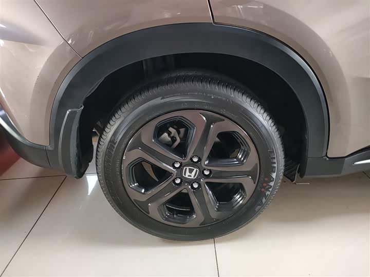 Фото 26 - Honda XR-V