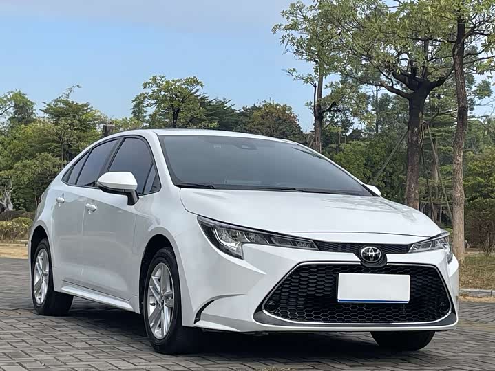 Фото 4 - Toyota Levin