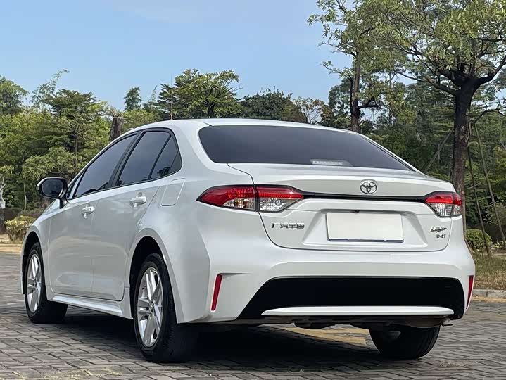 Фото 8 - Toyota Levin