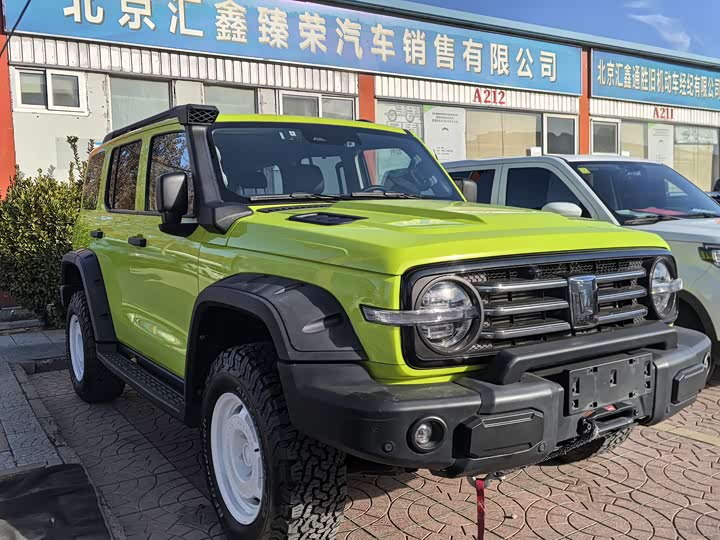 Фото 2 - Tank 300