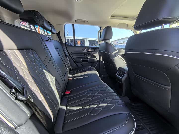 Фото 8 - Tank 300