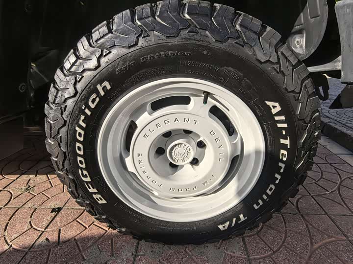 Фото 9 - Tank 300