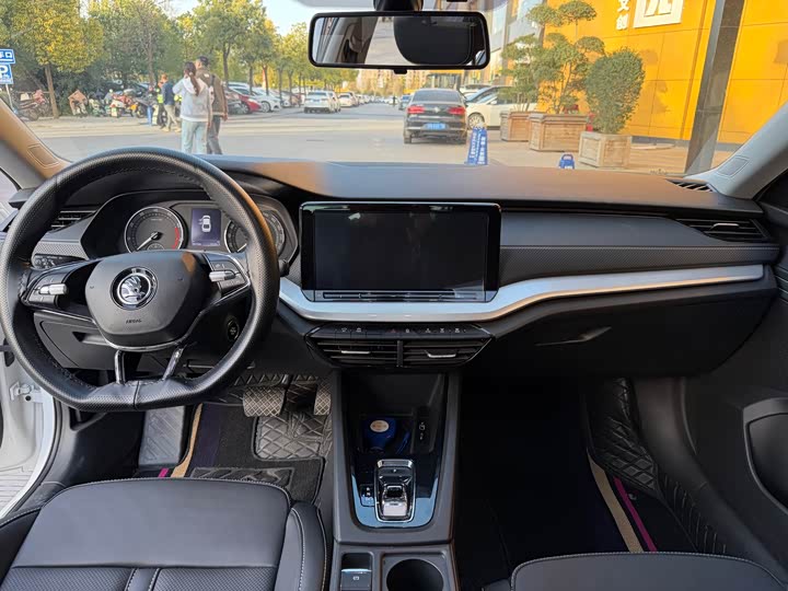 Фото 6 - Skoda Octavia Pro